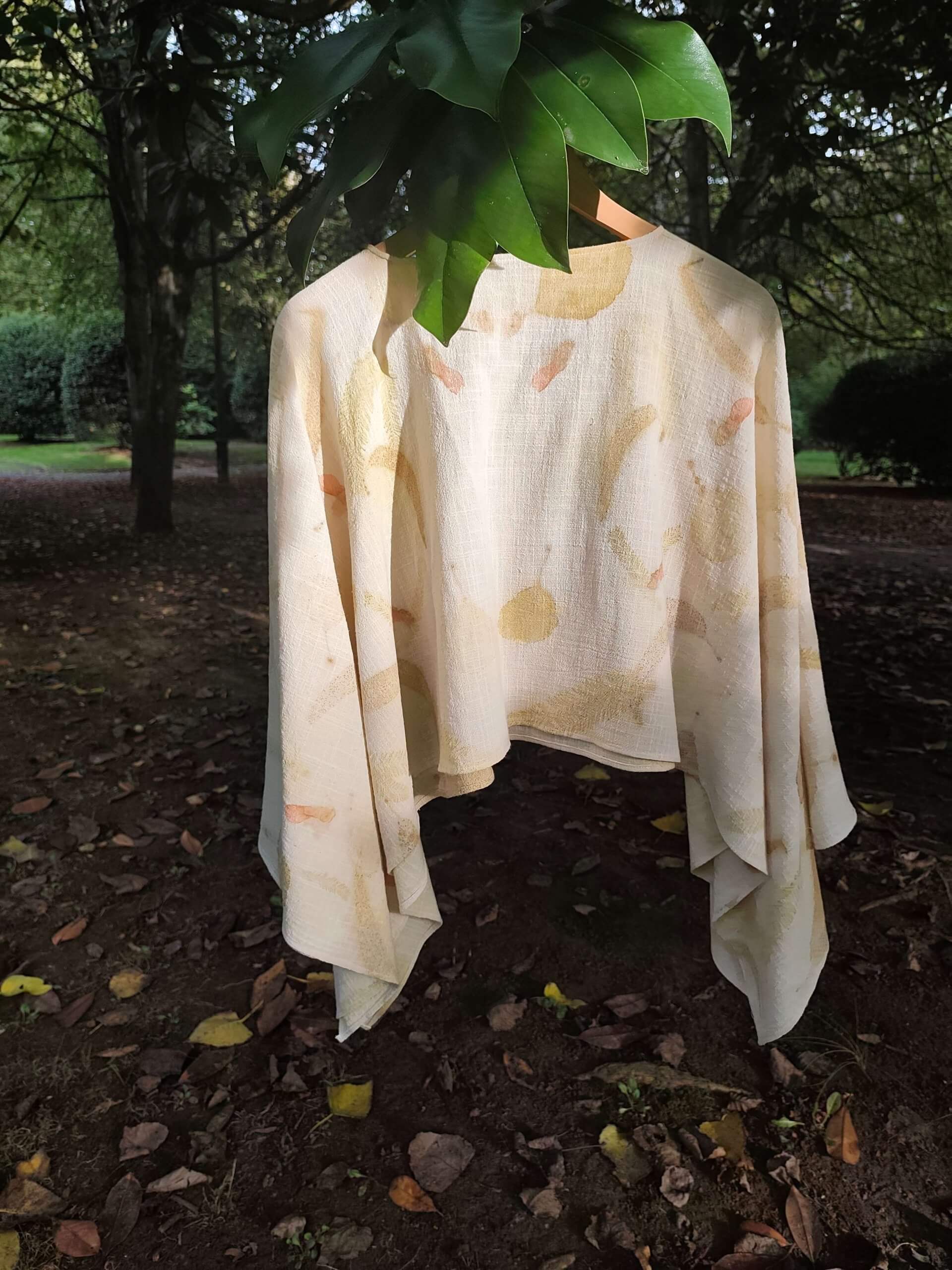 Capa estampada con plantas - Imagen 8
